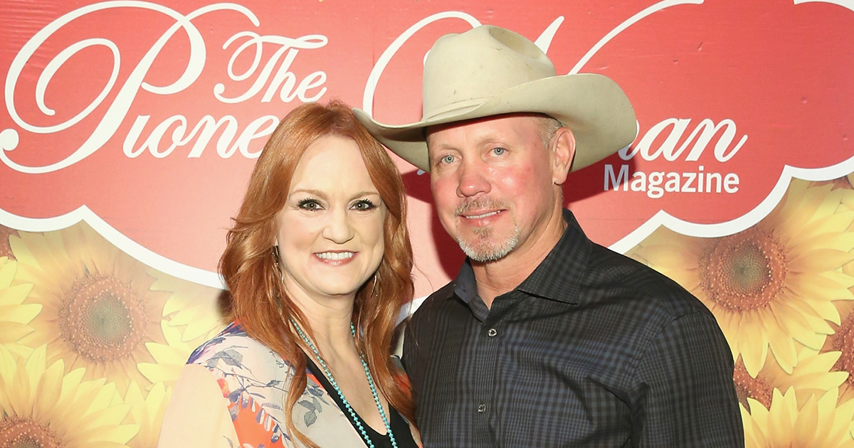 Photo of ‘Pioneer Woman’ Ree Drummond reveals husband’s injury after crash