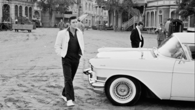 Photo of Johnny Carson Joked Elvis Presley Gave Everyone Cadillacs — Even Companions That Couldn’t Drive