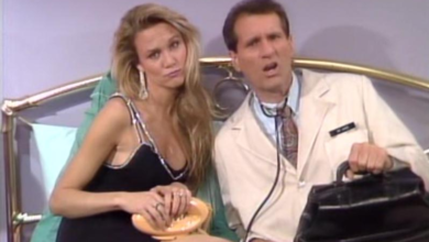 Photo of Married with Children: 976-SHOE – season four, episode eight