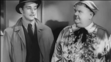 Photo of “Let me hear you sing that again….”: Laurel and Hardy in “The Bohemian Girl” (1936).