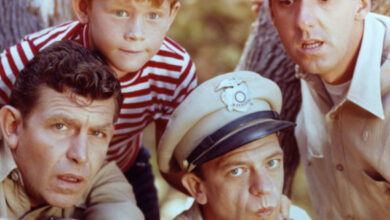 Photo of ‘The Andy Griffith Show’ Actor Rejected Griffith’s Claim That He ‘Didn’t Know How to Write’ for Her